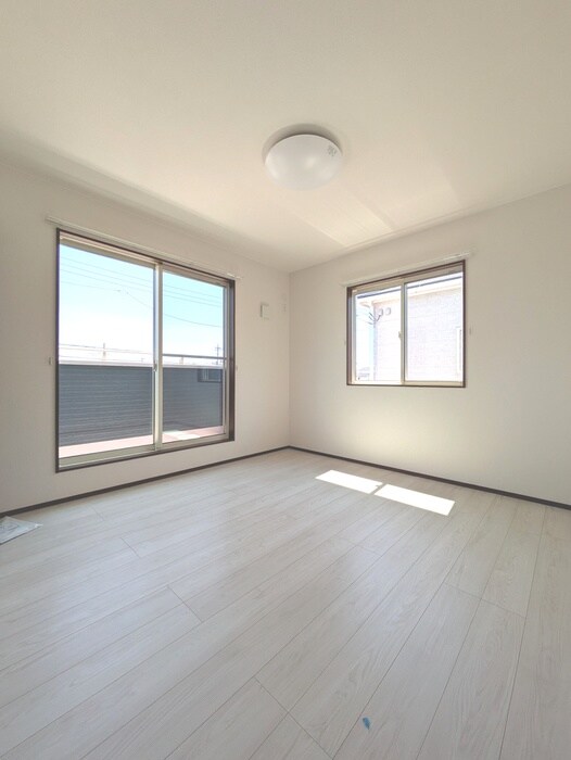 物件内観写真19　(居室)