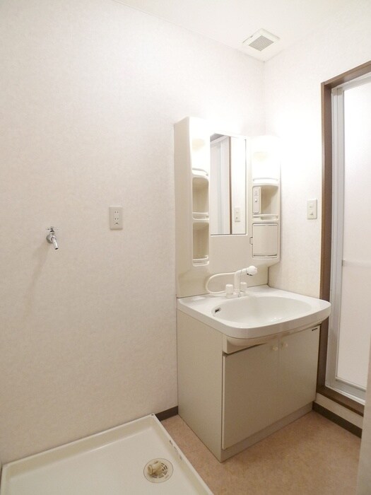 物件内観写真12　(洗面)