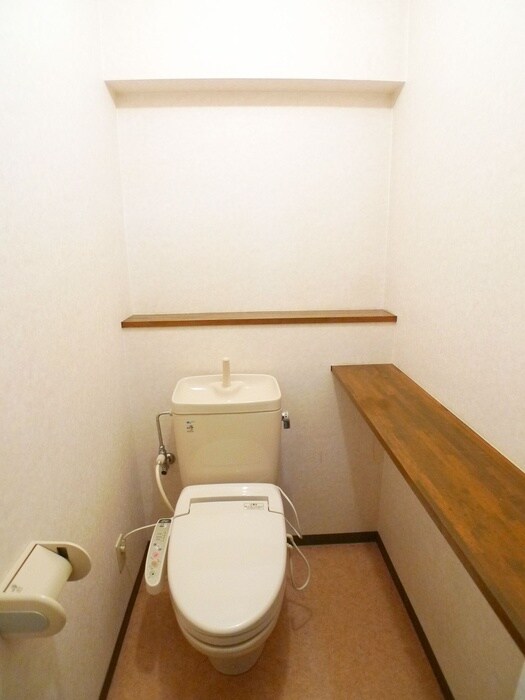 物件内観写真14　(トイレ)