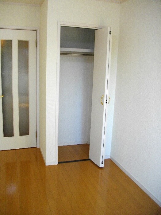 物件内観写真9　(収納)