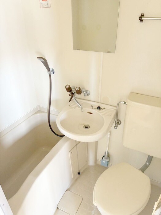 物件内観写真12　(バス／シャワールーム等)