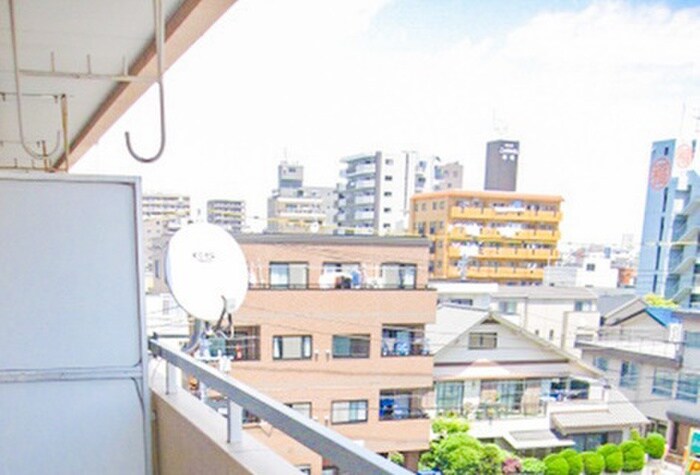 物件内観写真17　(室内からの展望)