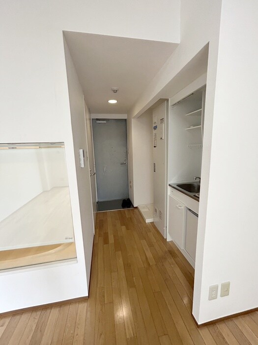 物件内観写真17　(廊下)