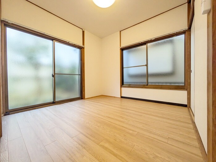 物件内観写真8　(居室)