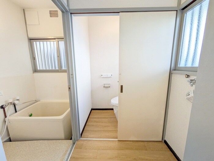 物件内観写真15　(洗面)