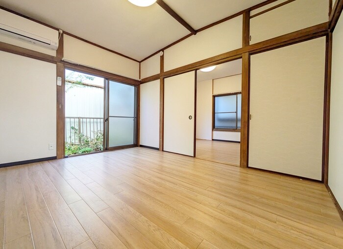 物件内観写真19　(居室)