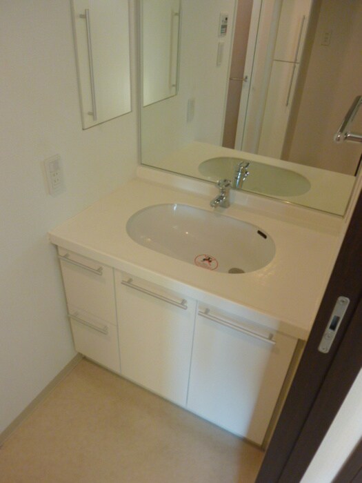 物件内観写真14　(洗面)