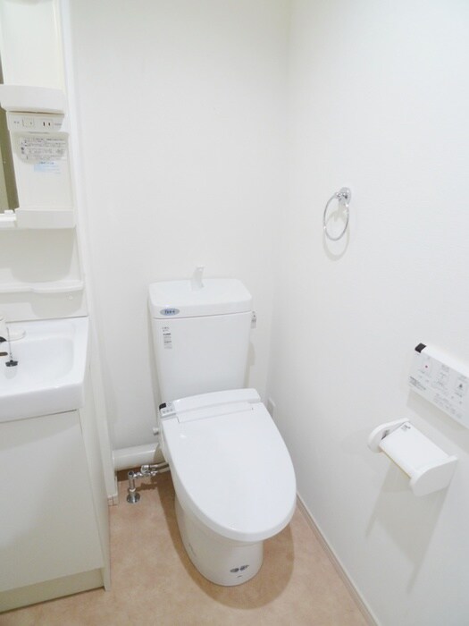 物件内観写真7　(トイレ)