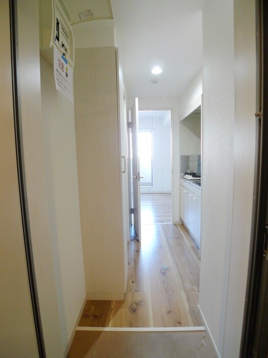 物件内観写真21　(玄関)