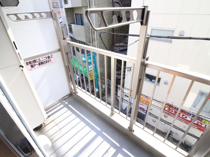 物件内観写真16　(ベランダ・バルコニー)