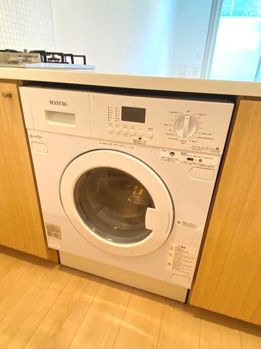 物件内観写真14　(洗濯機置場)