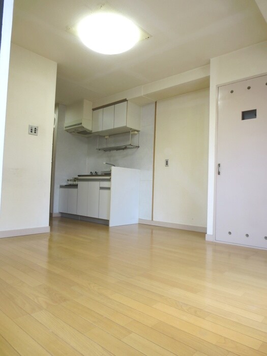 物件内観写真10　(居室)