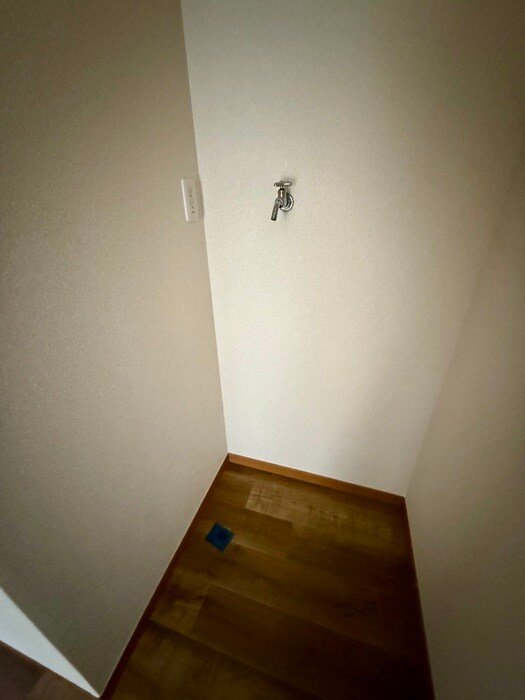 物件内観写真19　(洗濯機置場)