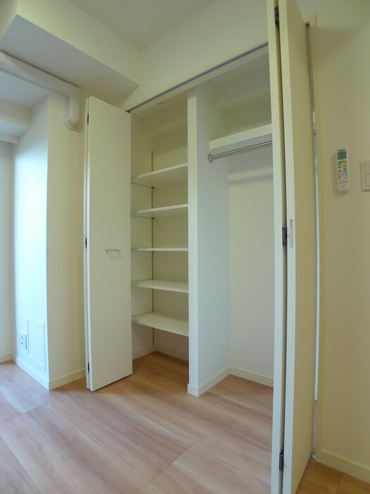 物件内観写真15　(収納)