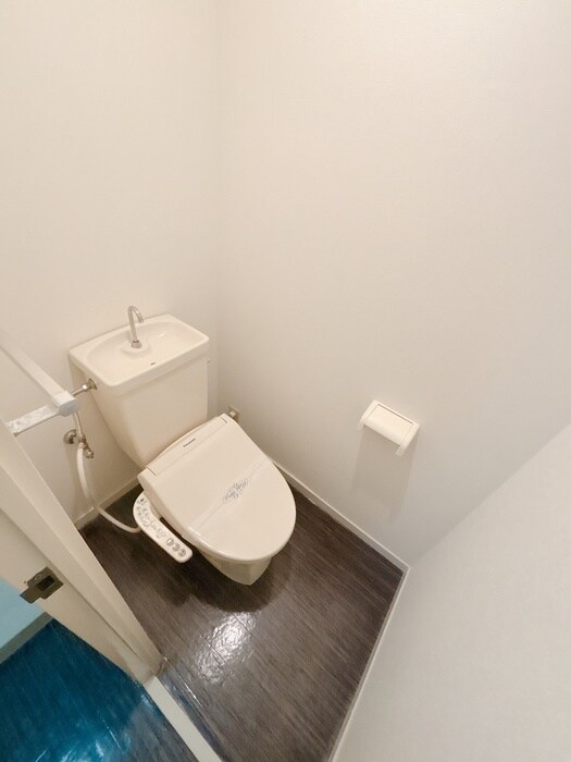 物件内観写真12　(トイレ)