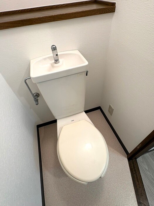 物件内観写真10　(トイレ)