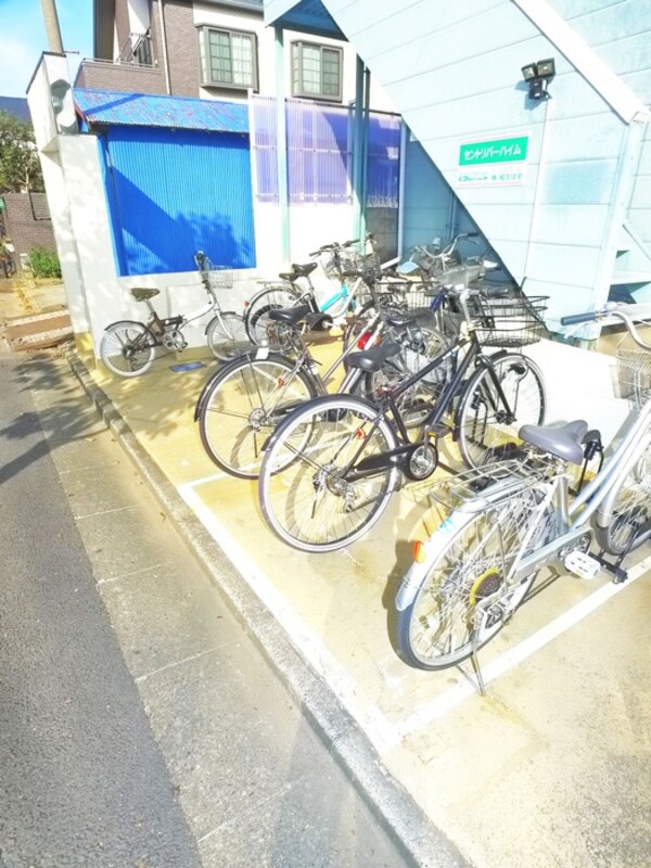駐輪場