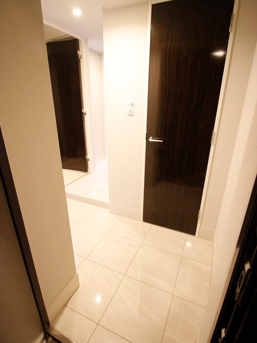 物件内観写真7　(廊下)