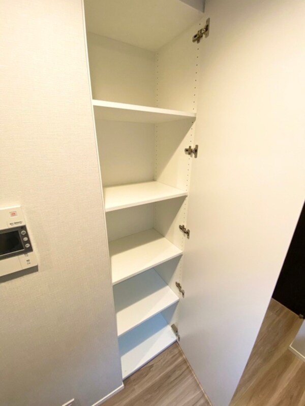 収納