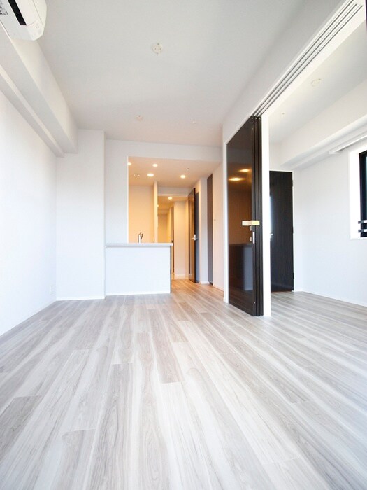 物件内観写真11　(居室)