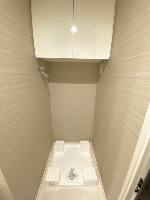 物件内観写真12　(洗濯機置場)