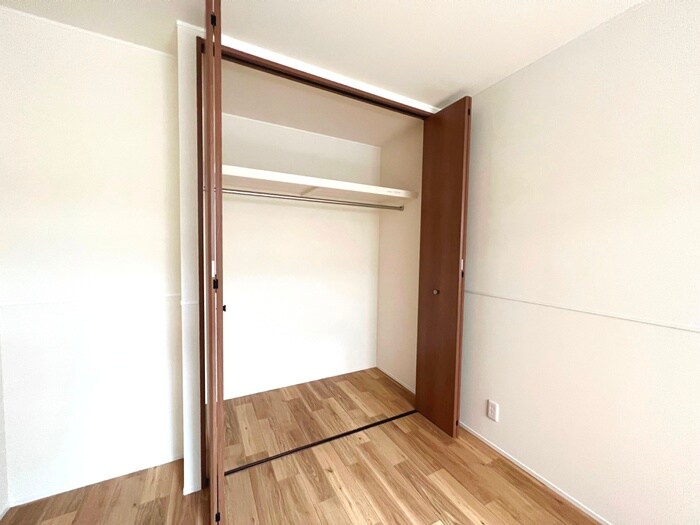 物件内観写真13　(収納)