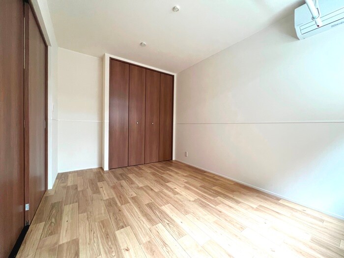 物件内観写真21　(居室)