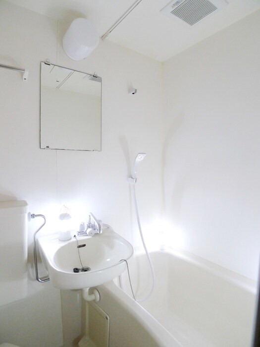 物件内観写真7　(バス／シャワールーム等)
