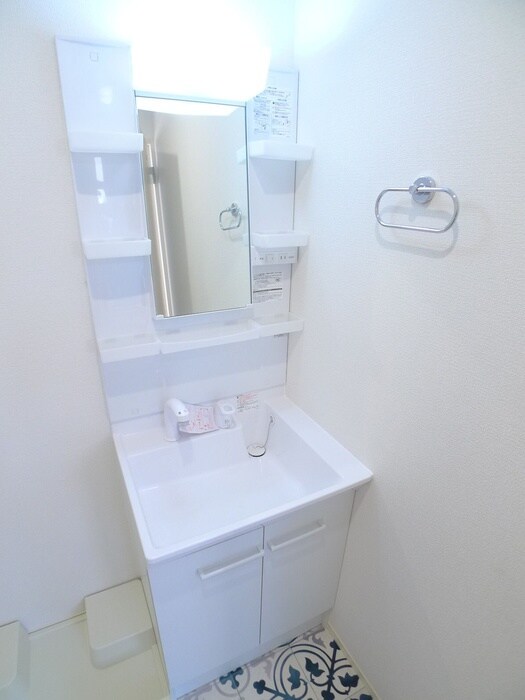 物件内観写真13　(洗面)