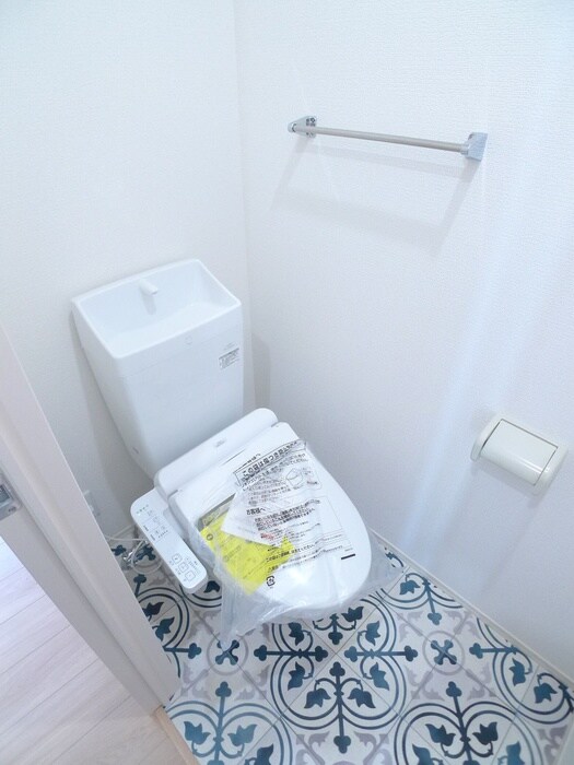 物件内観写真16　(トイレ)