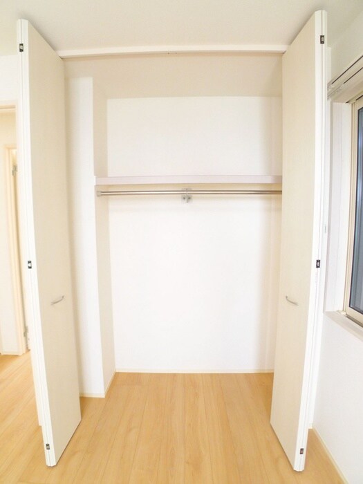 物件内観写真20　(収納)