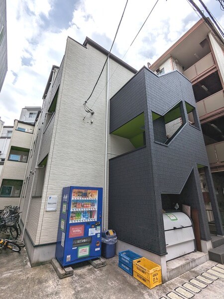 Ｍａｉｚｏｎ　Ｌｕｍｉｅｒｅ外観写真
