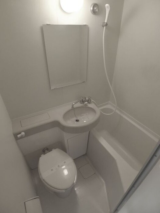 物件内観写真10　(トイレ)