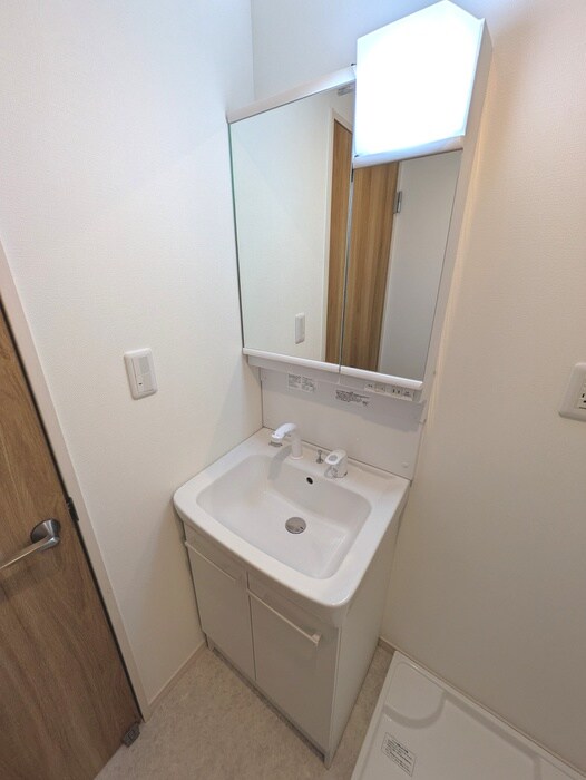 物件内観写真12　(洗面)