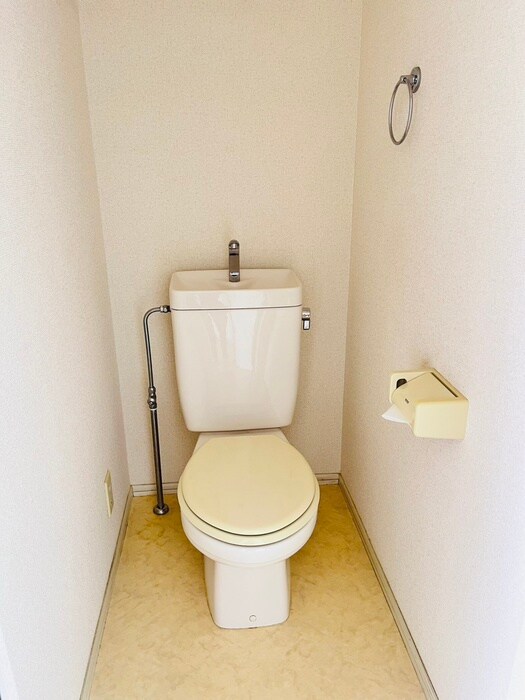 物件内観写真15　(トイレ)