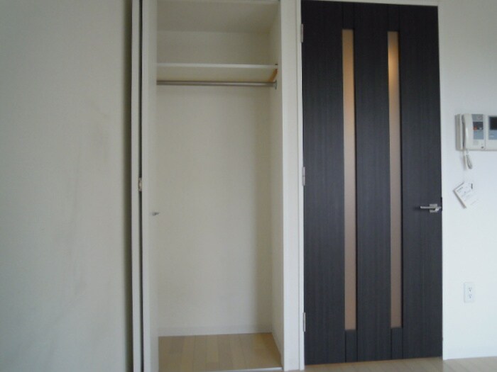 物件内観写真13　(収納)