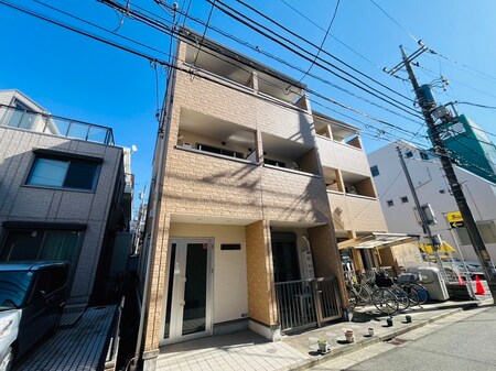 ウェルチュ－ブ新城外観写真