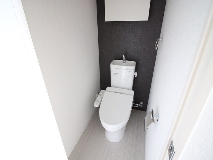 物件内観写真14　(トイレ)