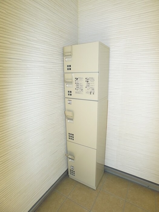 物件外観写真6　(建物設備)