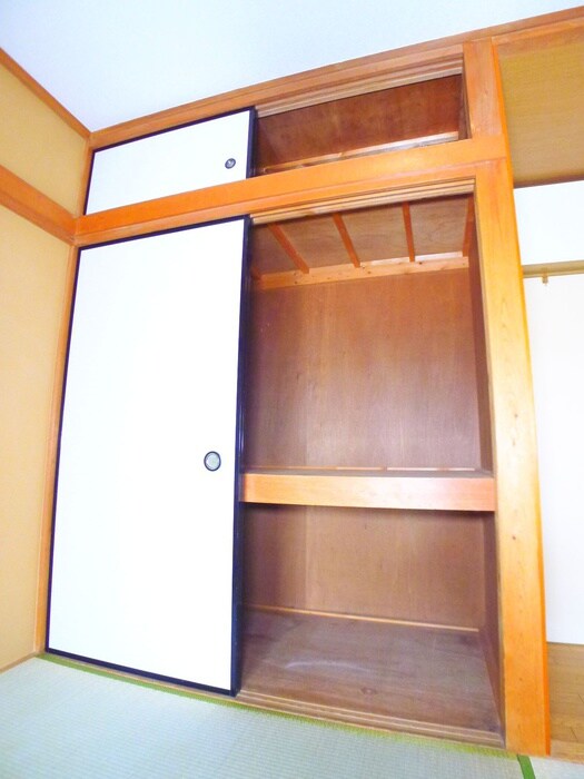 物件内観写真8　(収納)