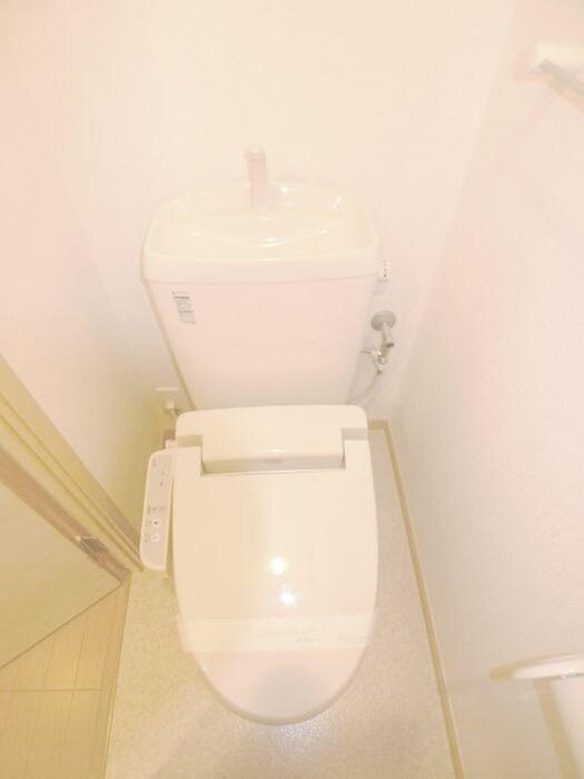 物件内観写真11　(トイレ)