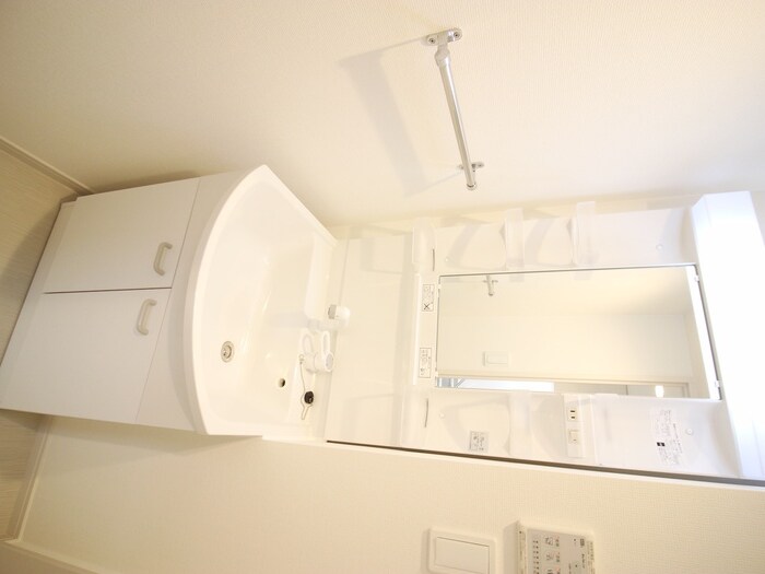 物件内観写真13　(洗面)