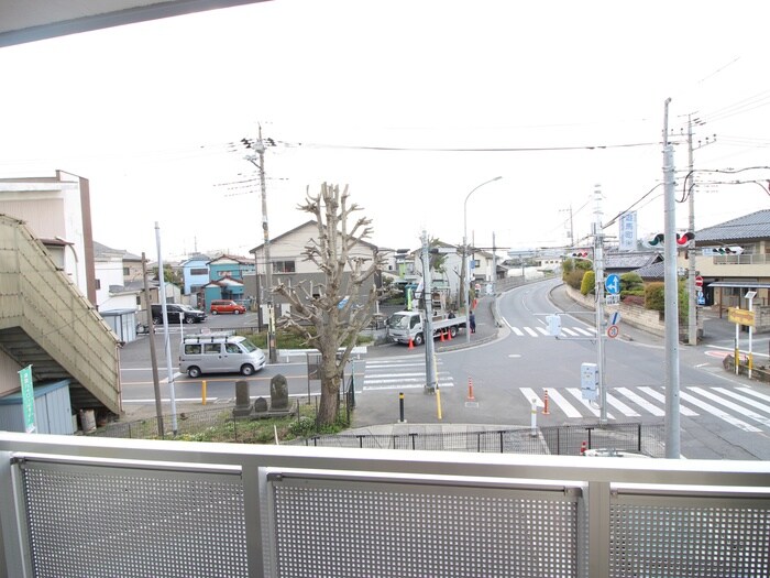 物件内観写真20　(室内からの展望)