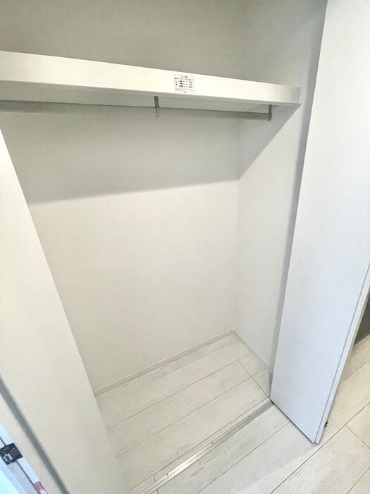物件内観写真10　(収納)