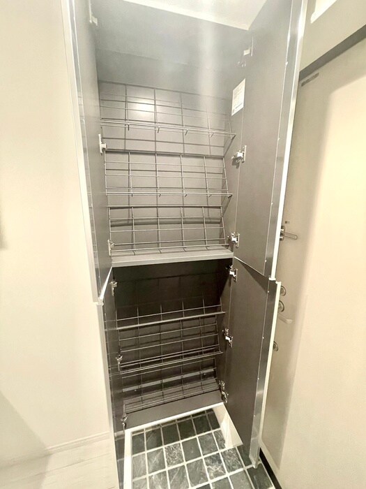 物件内観写真17　(靴箱)