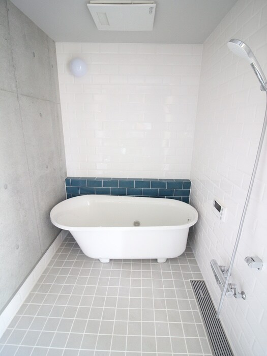 物件内観写真8　(バス／シャワールーム等)