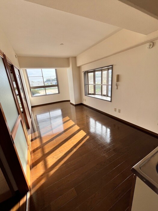 物件内観写真15　(居室)