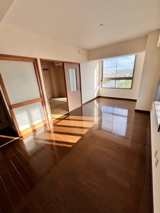 物件内観写真16　(居室)