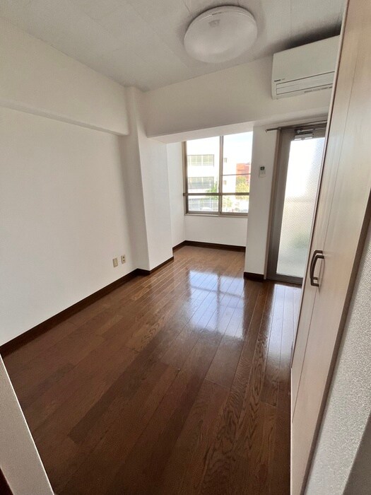 物件内観写真17　(居室)