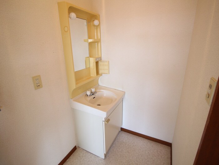 物件内観写真14　(洗面)
